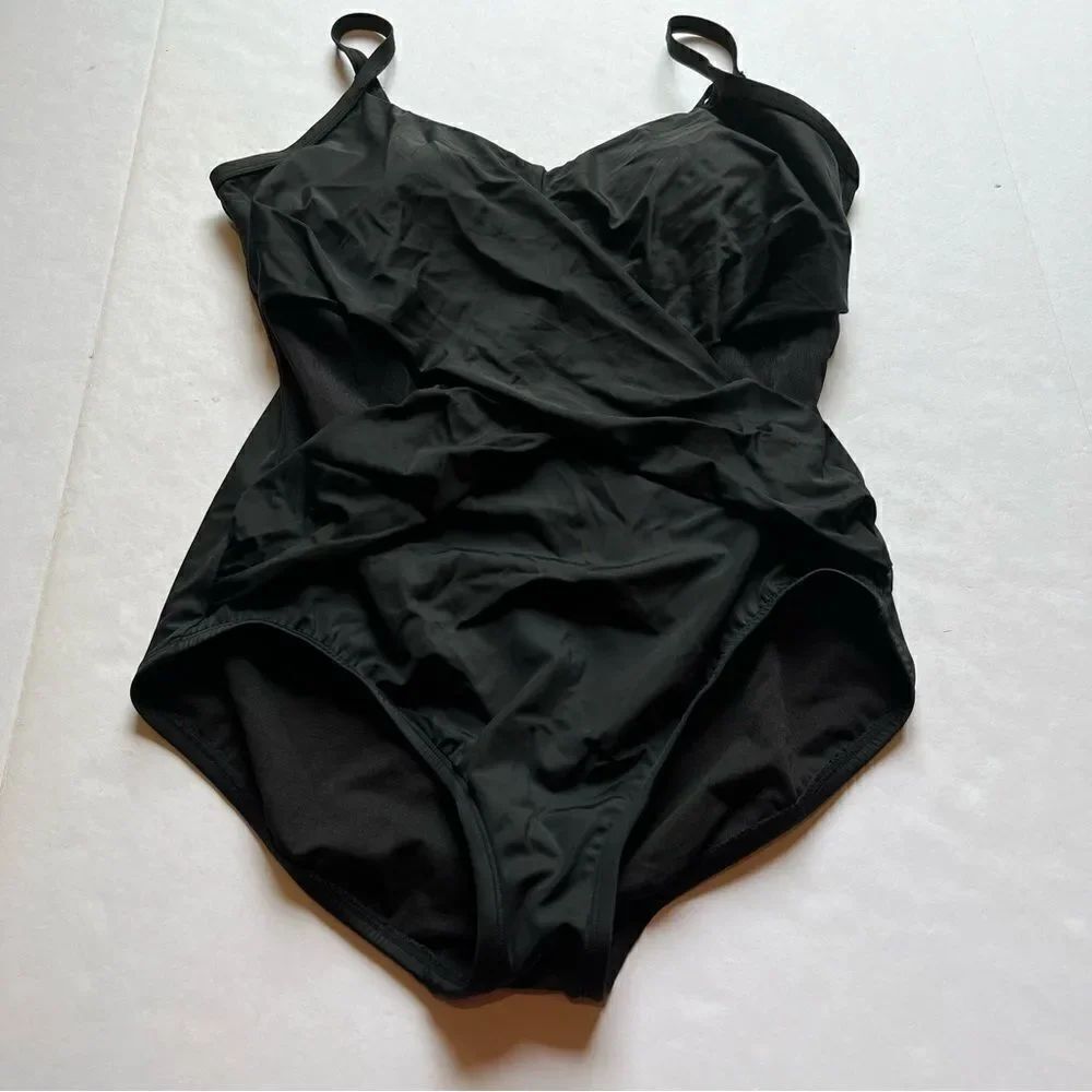 Embrace Your Curves by Miracle Women's One piece Black V neck Swim Suit Size 1X